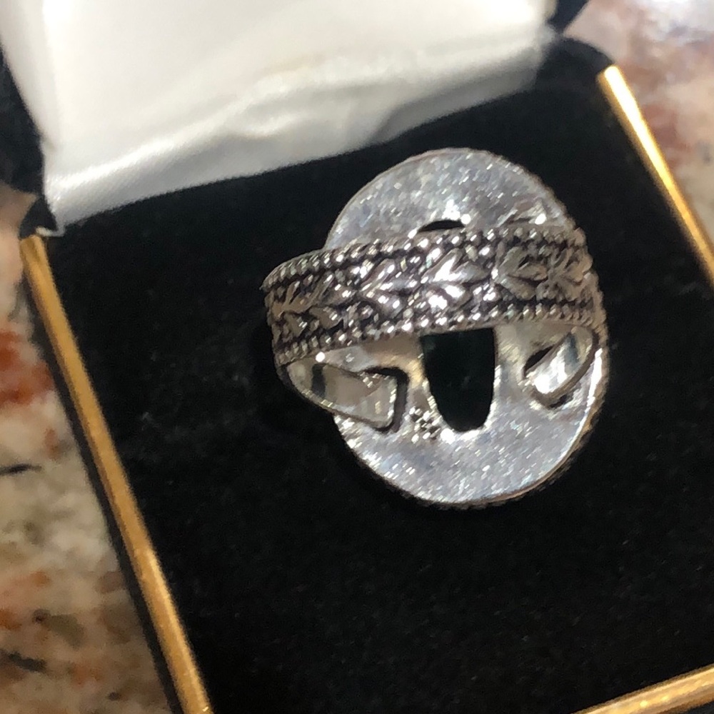 Silver Emerald Ring - image 8